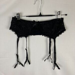Dreamgirl Black Lace Garter Belt | Adjustable Straps & Hook Eye Back | One Size